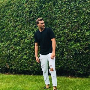 Meet your Posher, Fred